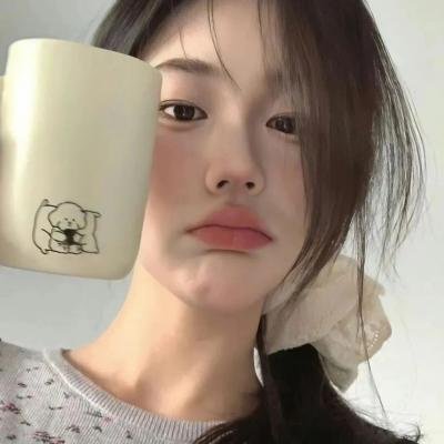 黄叶舞青风